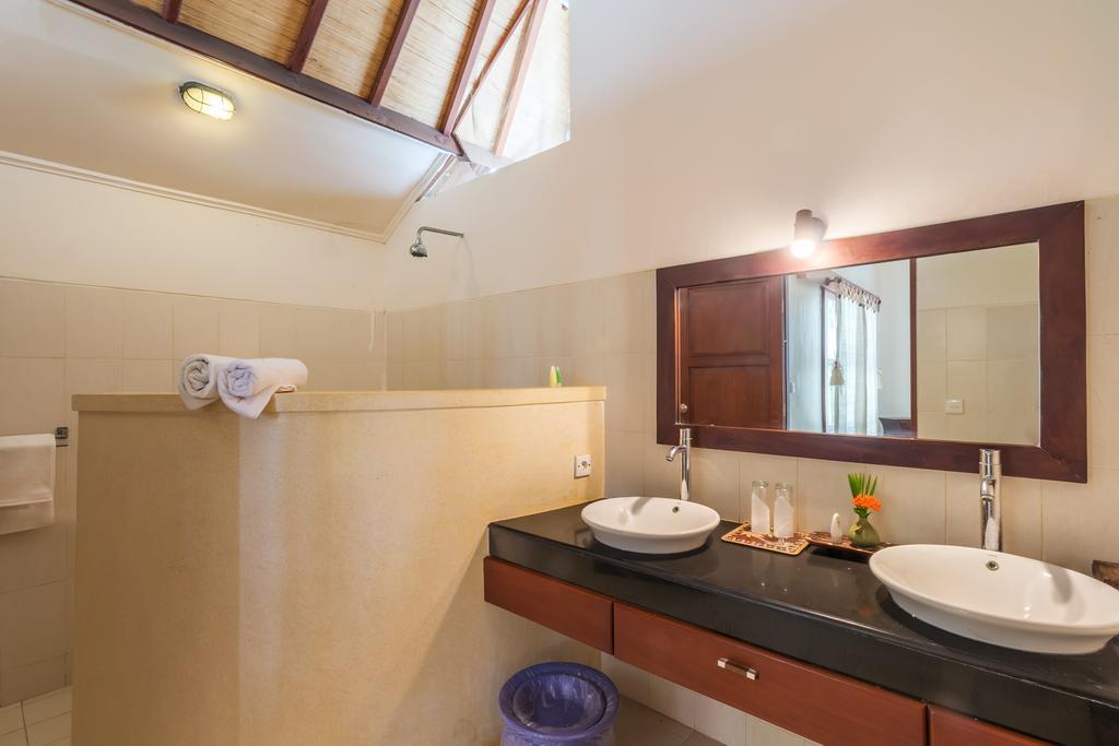 Villa Mojo Gili Meno Exterior photo